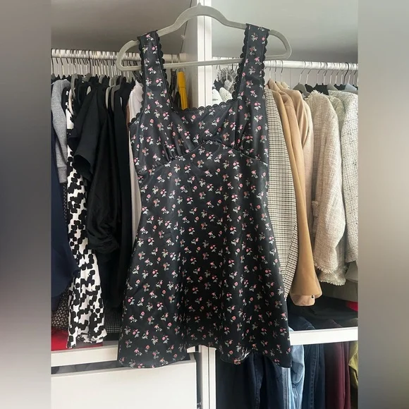open lace back dress Nellie Mini Dress Black Floral